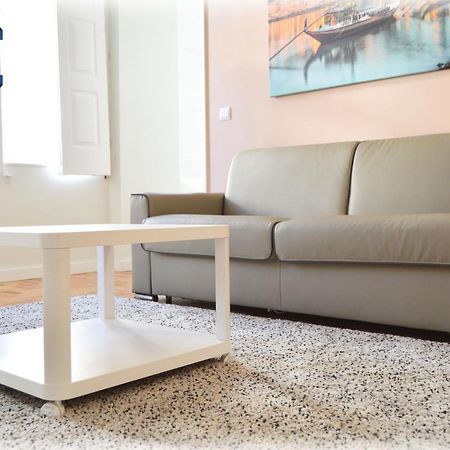 Point Apartment By Jc Porto Bagian luar foto