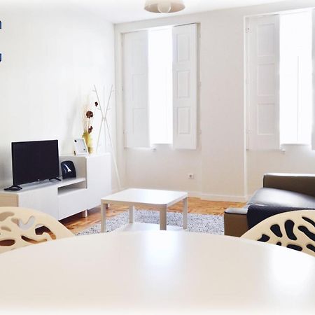 Point Apartment By Jc Porto Bagian luar foto