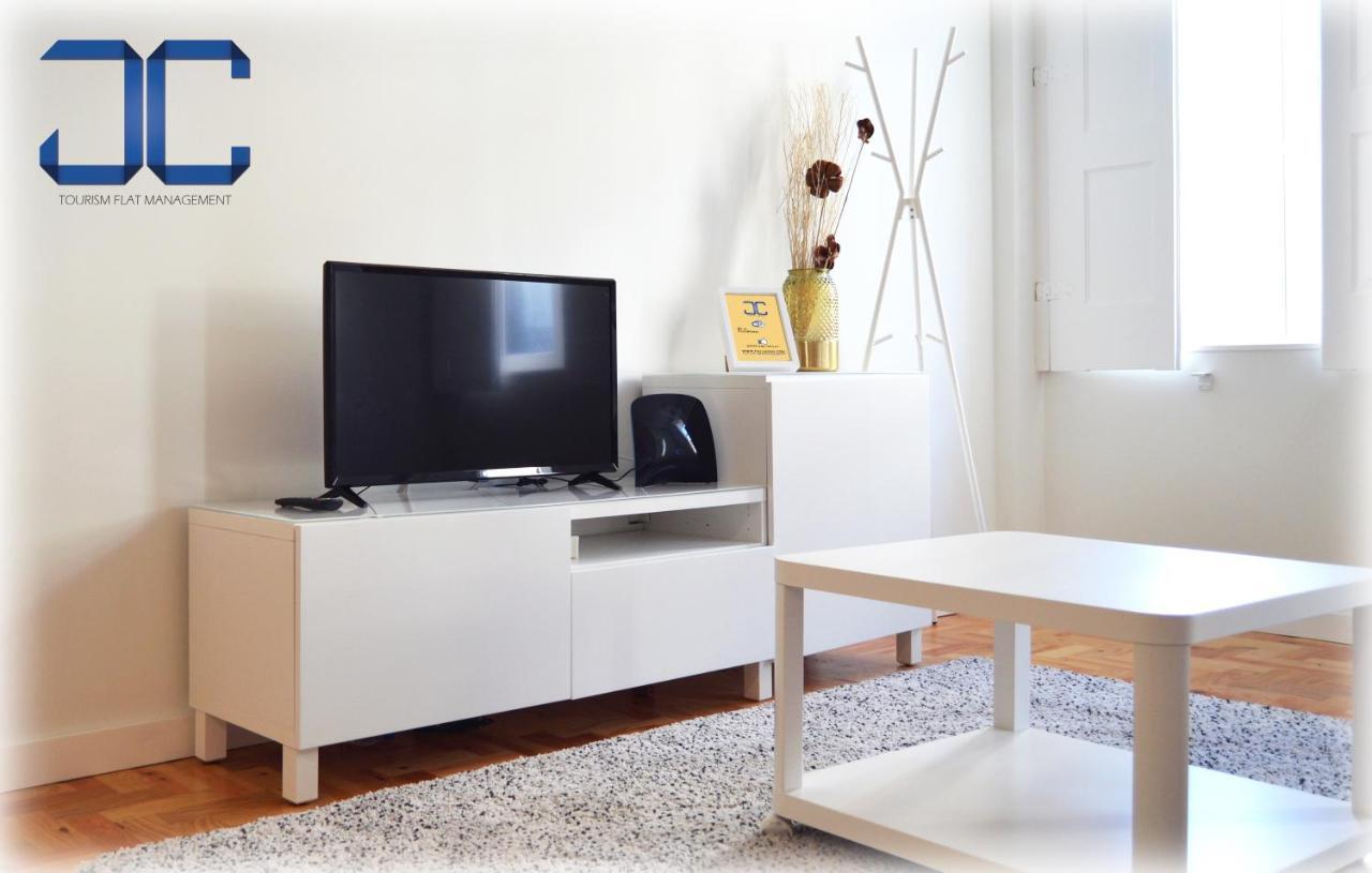 Point Apartment By Jc Porto Bagian luar foto